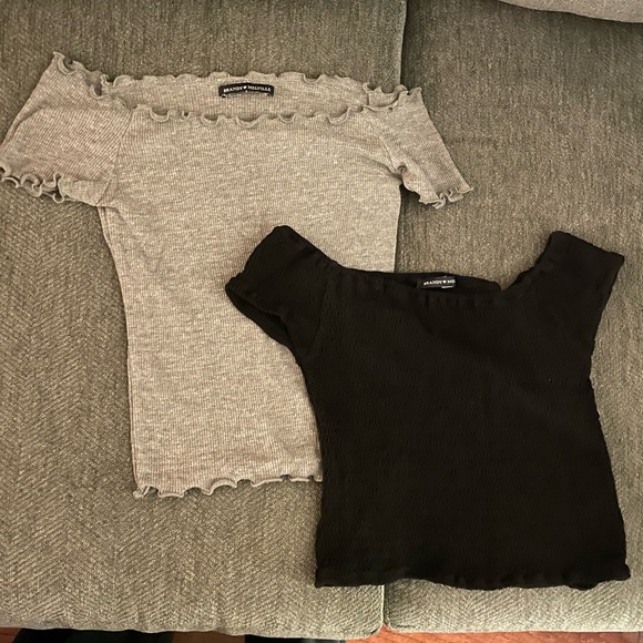 Brandy Melville Tops - Brandy Melville Black & Light Gray Ribbed Off-Shoulder Short Sleeve Tops